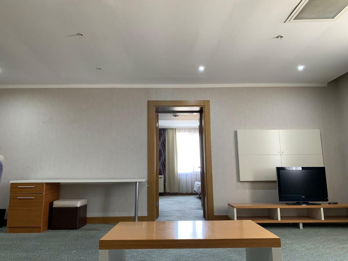 Grand Nur Plaza Hotel Aktau  Exterior photo